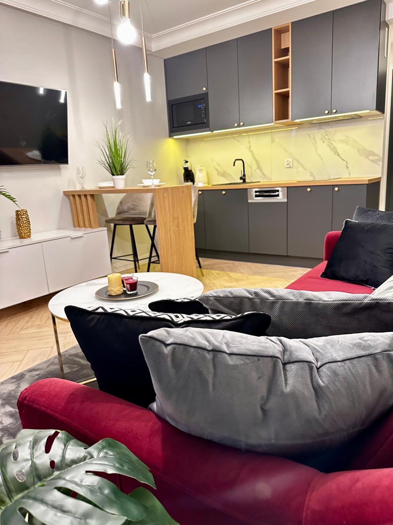 Kielce- Saphire Przy Zalew Kielecki, Faktura, Parking, Centrum Apartament *