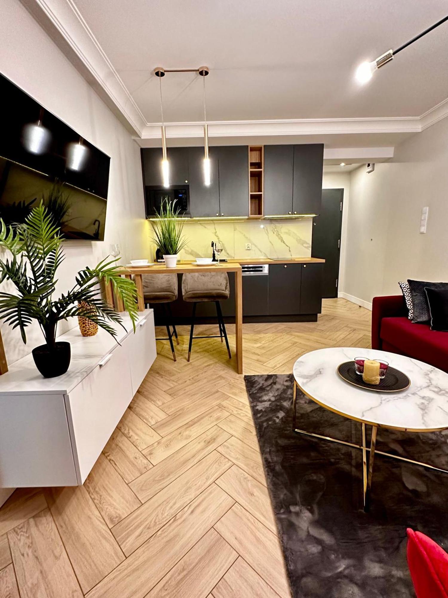 Apartament Kielce- Saphire Przy Zalew Kielecki, Faktura, Parking, Centrum