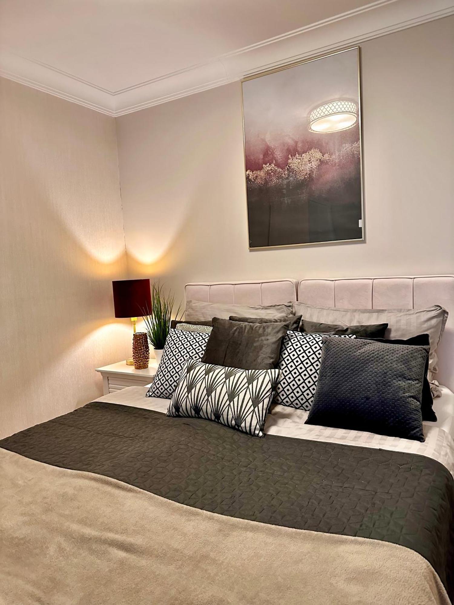 Kielce- Saphire Przy Zalew Kielecki, Faktura, Parking, Centrum Apartament *